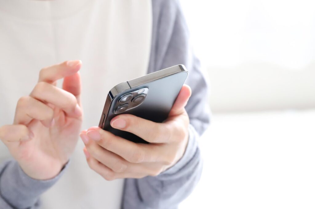 巣を作られたら専門家に相談する